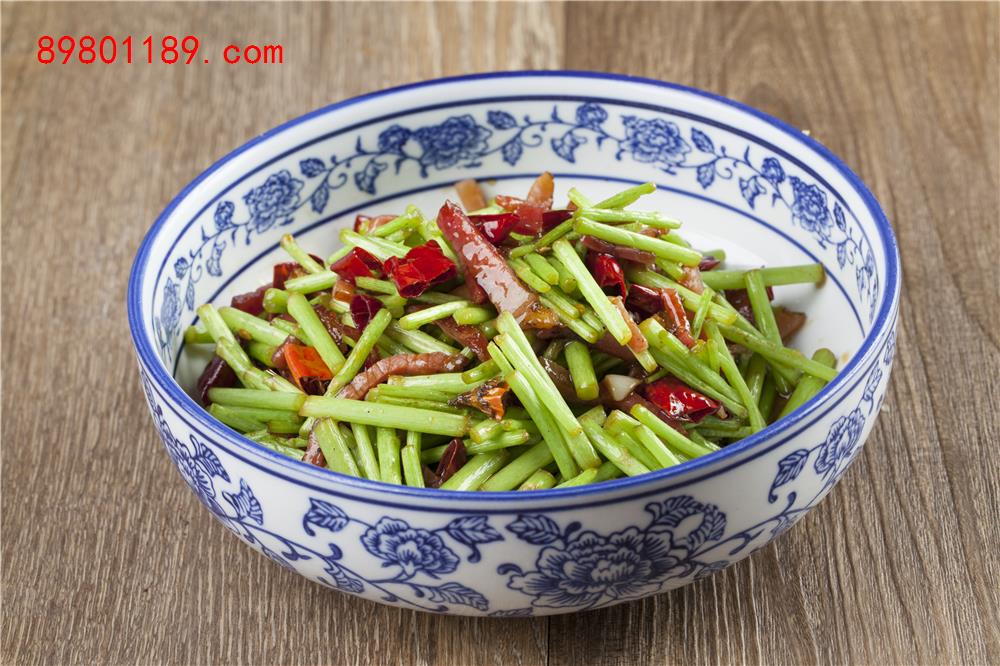 藜蒿炒腊肉